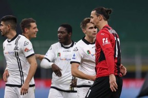 华体会hth-包含AC米兰绝杀莱比锡，梅西乌龙送礼意甲的词条